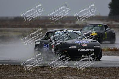 media/Nov-15-2025-CalClub SCCA (Sat) [[7bfa5a7151]]/Race/Group 4/